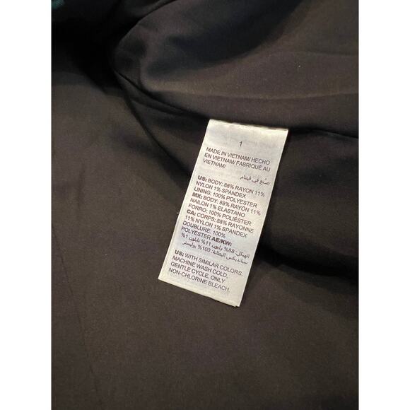 Chico’s floral ponte jacket size 1 with pockets blazer coat - Picture 14 of 15